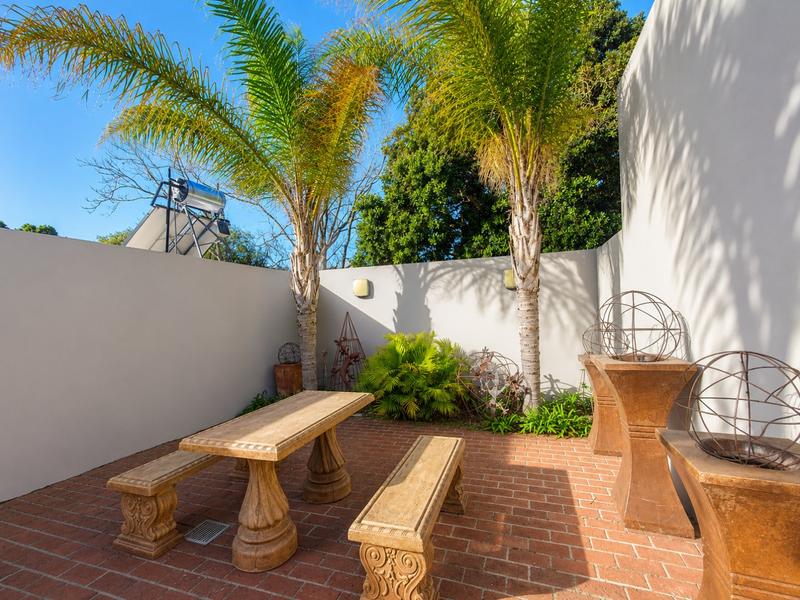 7 Bedroom Property for Sale in Valmary Park Western Cape